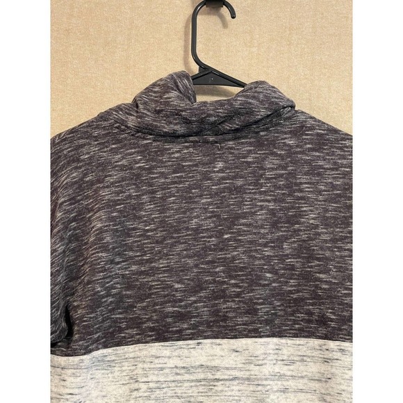 Flirtitude Active Sweatshirt Women's Small Black and Gray - Picture 9 of 11